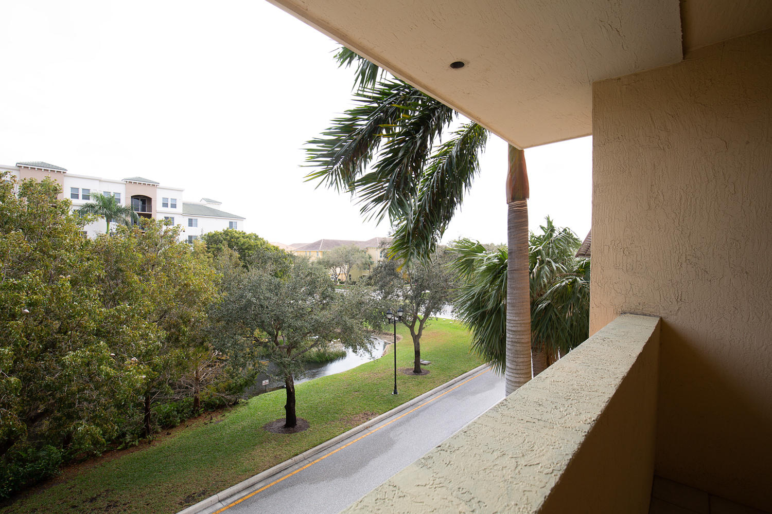 1605 Renaissance Commons Boulevard, Unit 333 Boynton Beach, FL 33426 - Photo 2 of 25 View