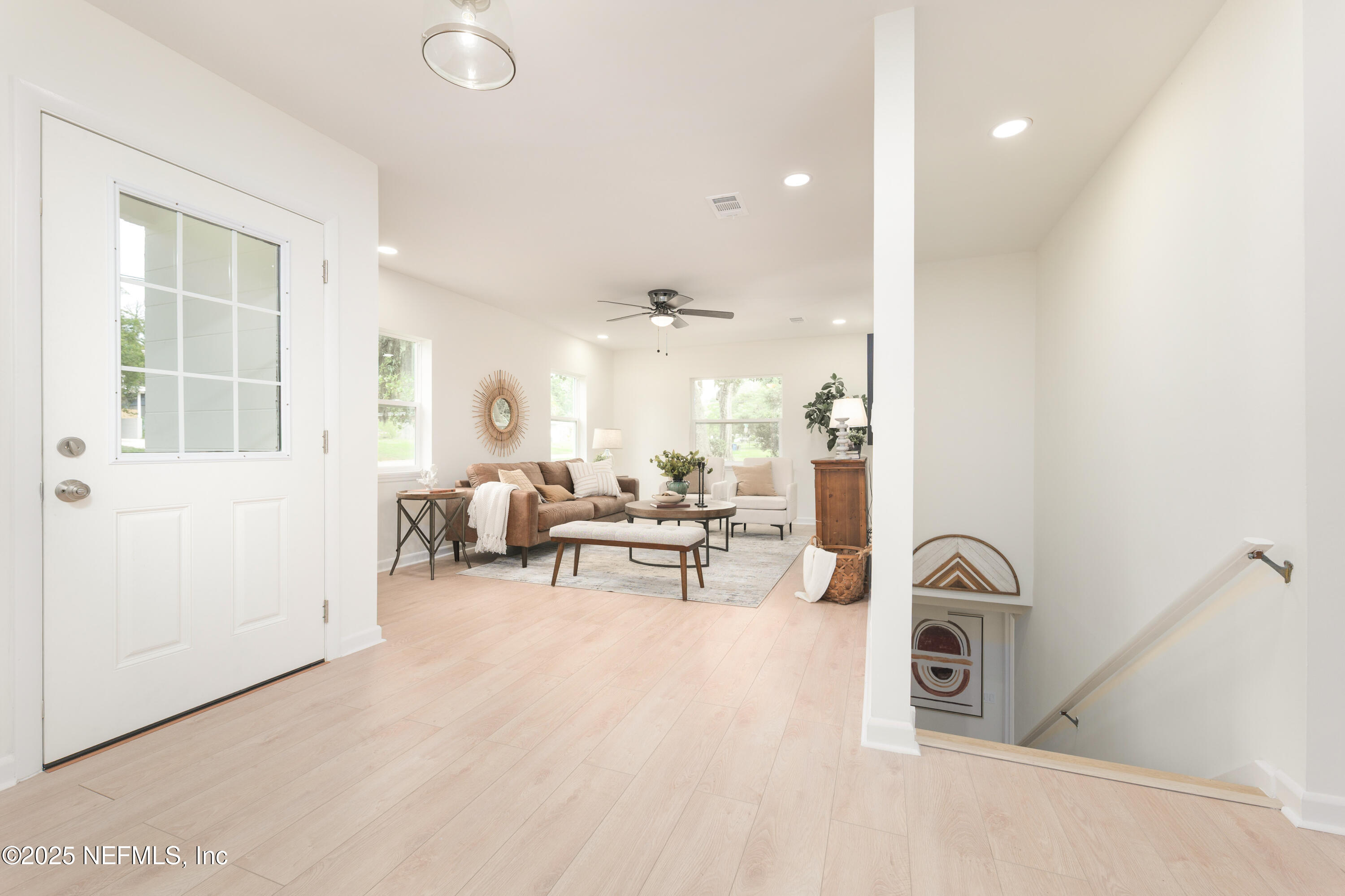 1335 Morgana Road Jacksonville, FL 32211 - Photo 3 of 31 Entry into Living Area