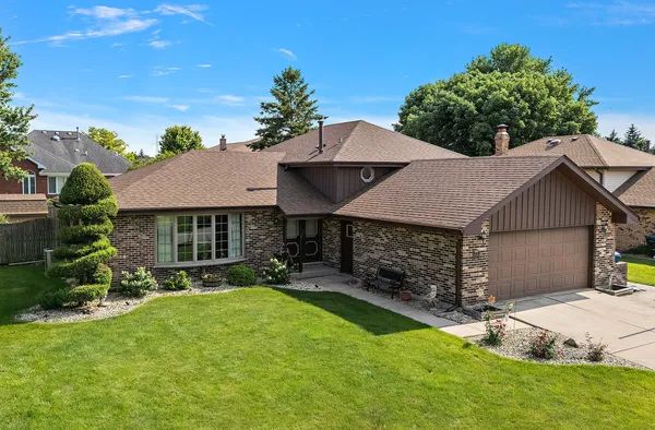 $465,000 | 12551 West Martingale Lane, Homer Glen, IL 60491