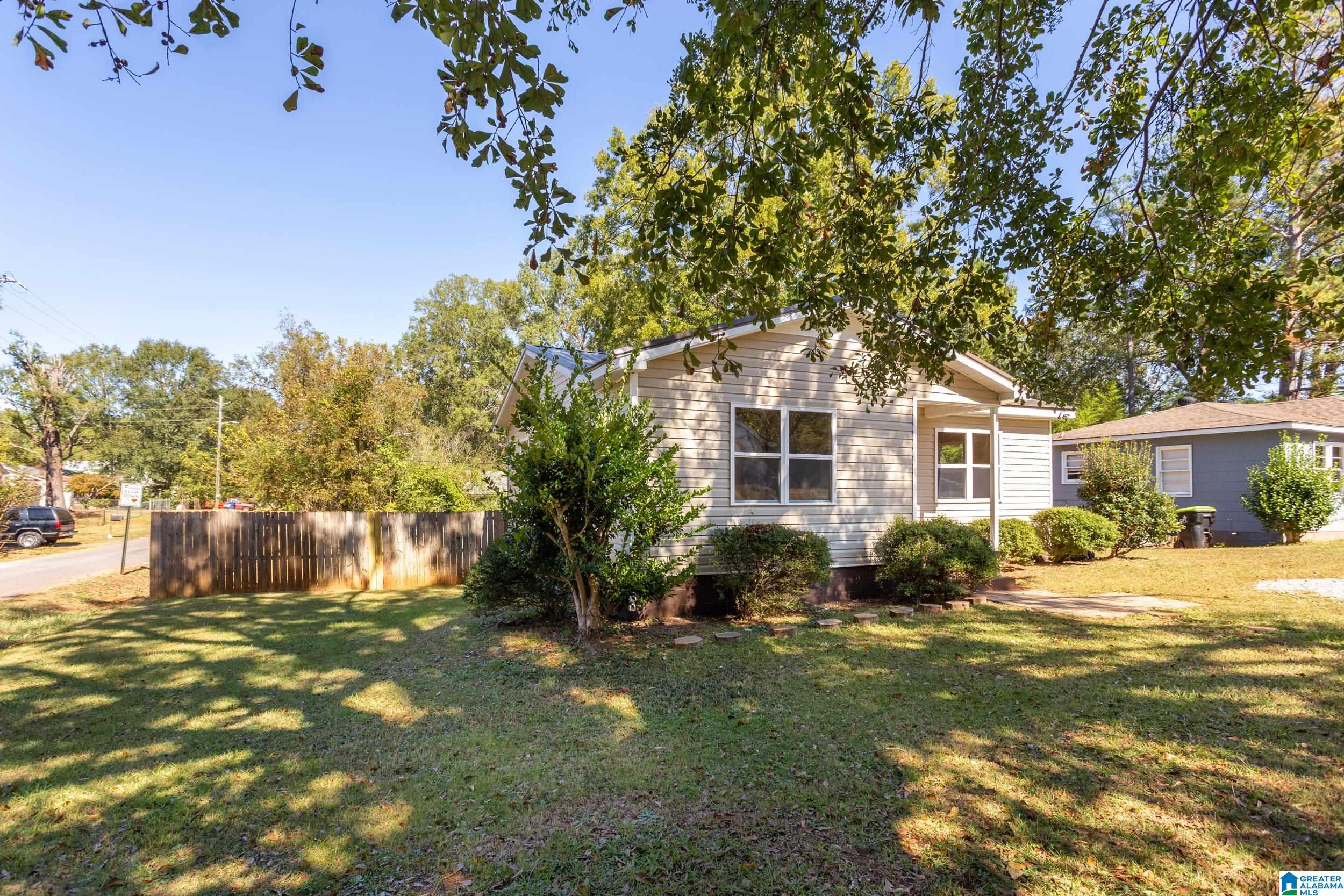 400 Lancaster Street Talladega, AL 35160 - Photo 4 of 26