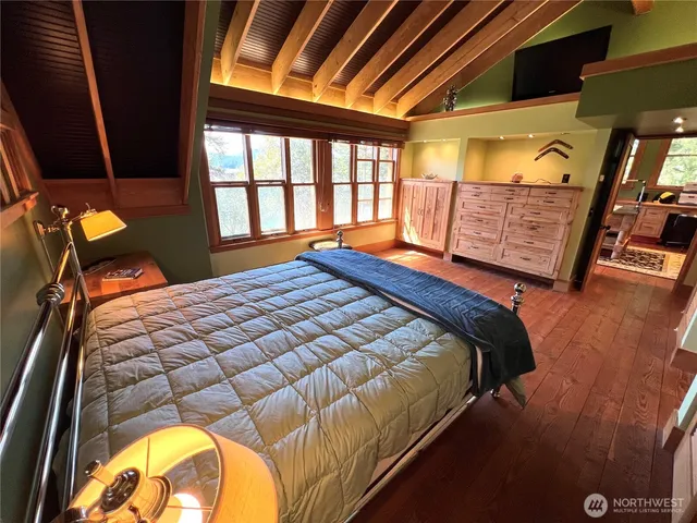 $2,465,000 | 90 Montgomery Lane, Orcas Island, WA 98245