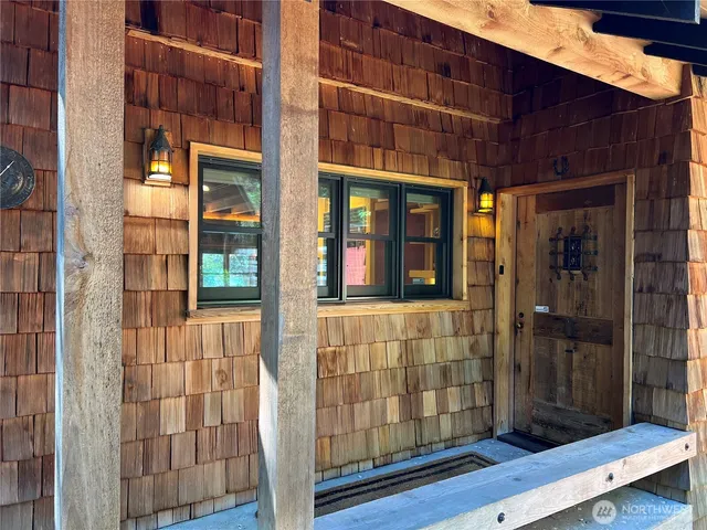 $2,465,000 | 90 Montgomery Lane, Orcas Island, WA 98245