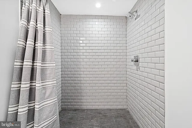 a view of bathroom with shower