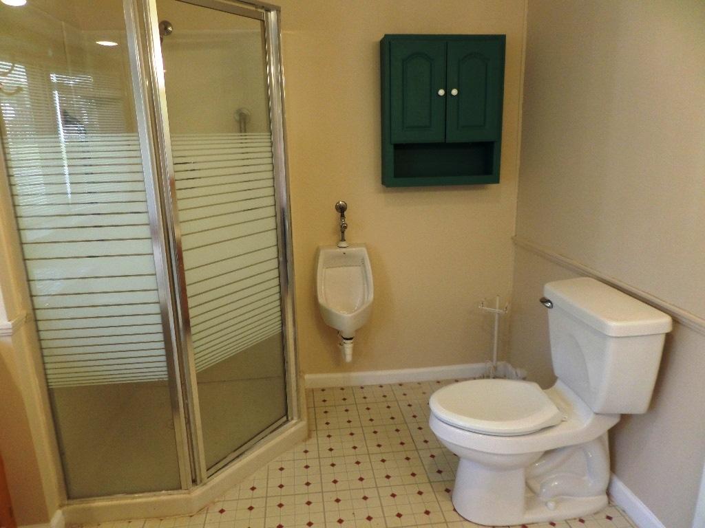 105 Peach Road Oak Ridge, TN 37830 - Photo 14 of 21 bath2