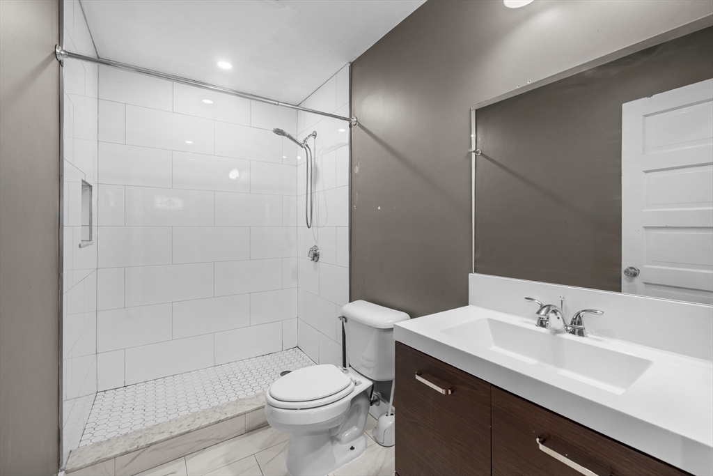25 Howes Street, Unit 3 Boston, MA 02125 - Photo 9 of 14