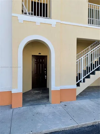 $2,050 | 2903 Southeast 17th Avenue, Unit 110, Homestead, FL 33035