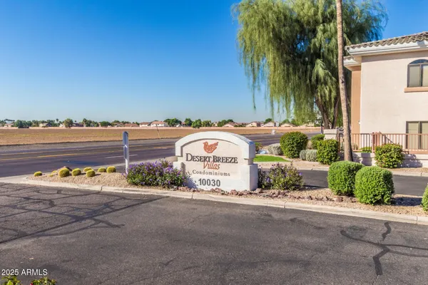 $268,999 | 10030 West Indian School Road, Unit 230, Phoenix, AZ 85037