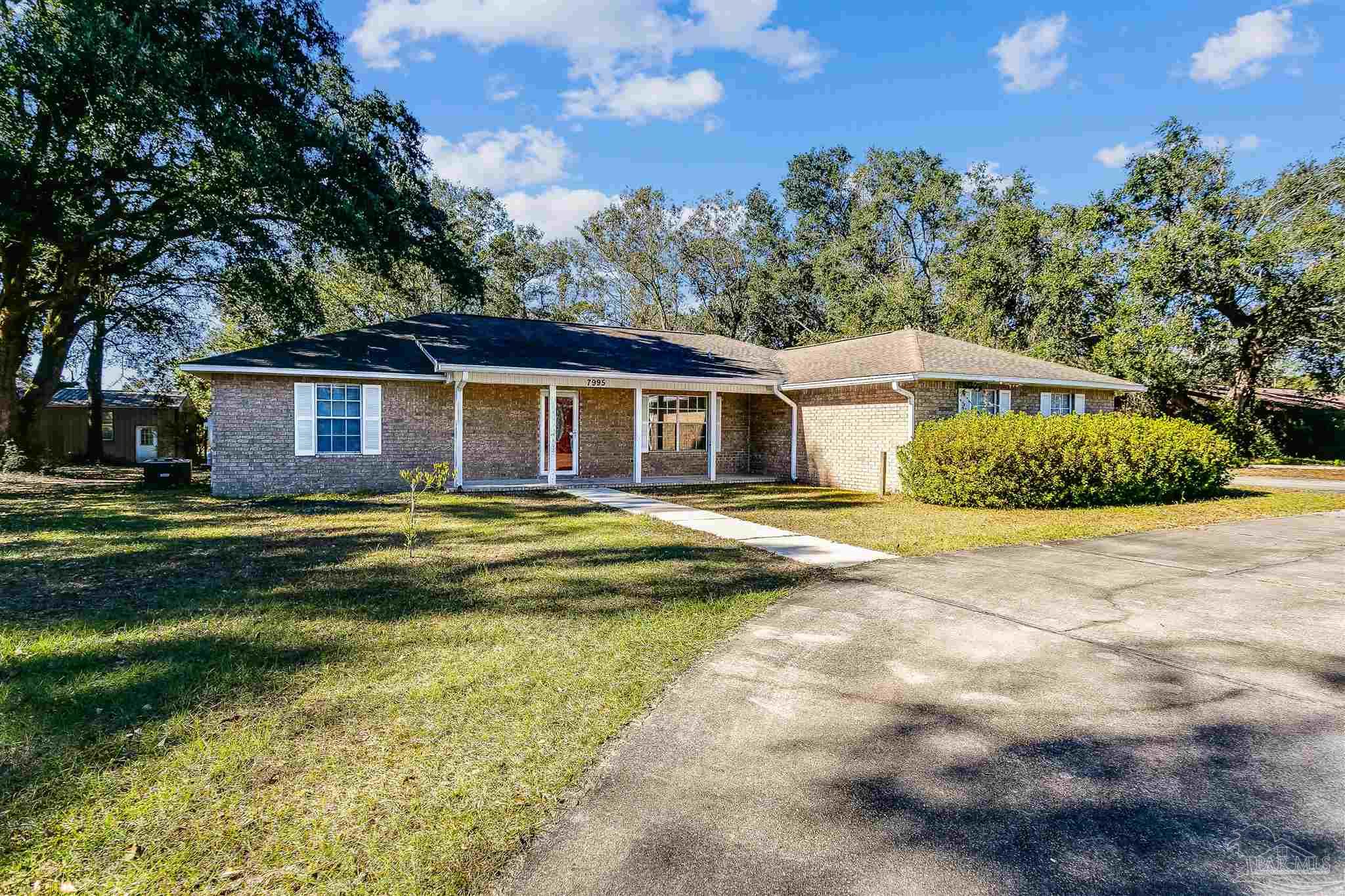 7995 Chellie Road Pensacola, FL 32526 - Photo 1 of 39 Gallery Image 1