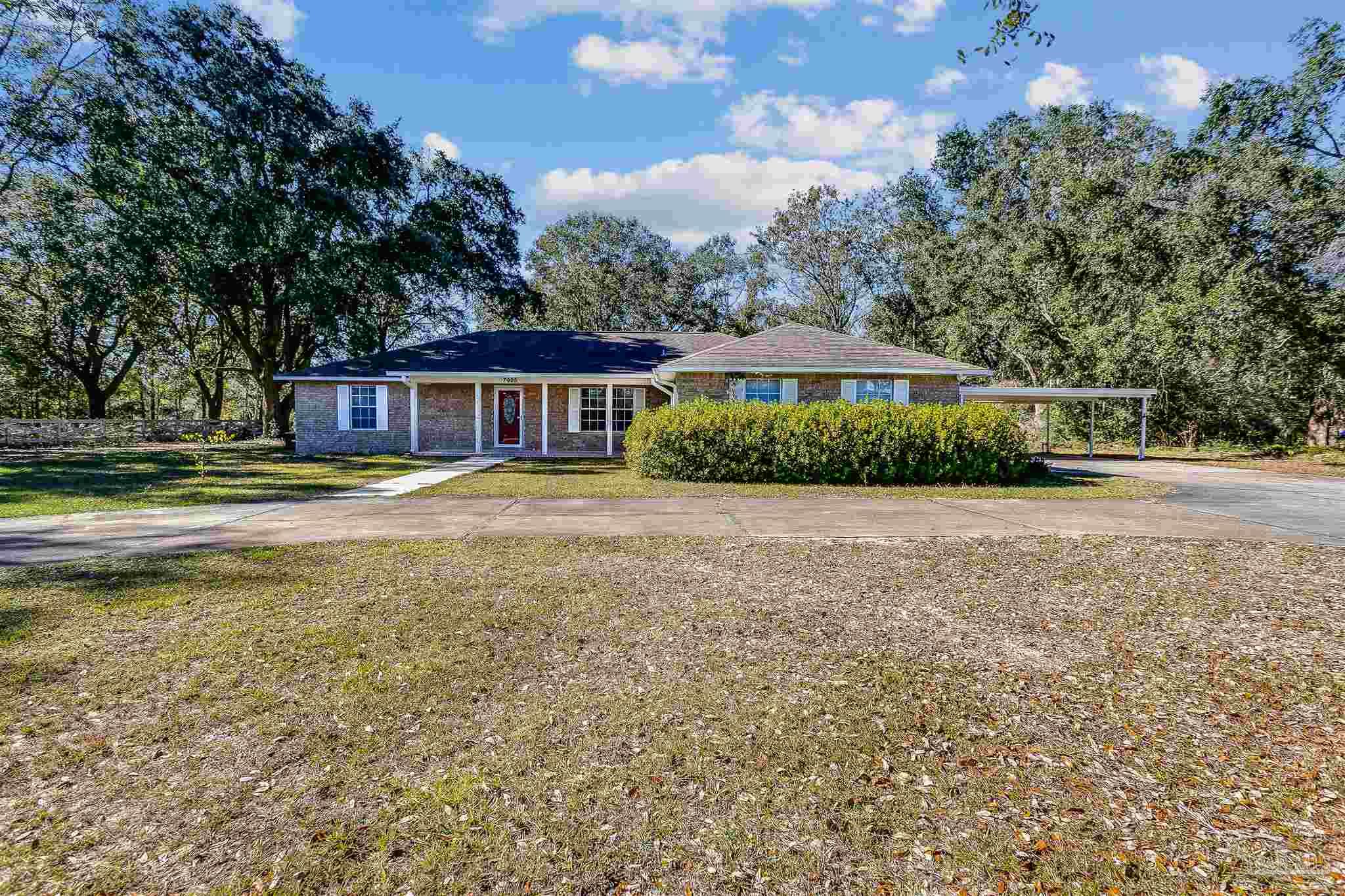 7995 Chellie Road Pensacola, FL 32526 - Photo 2 of 39 Gallery Image 2