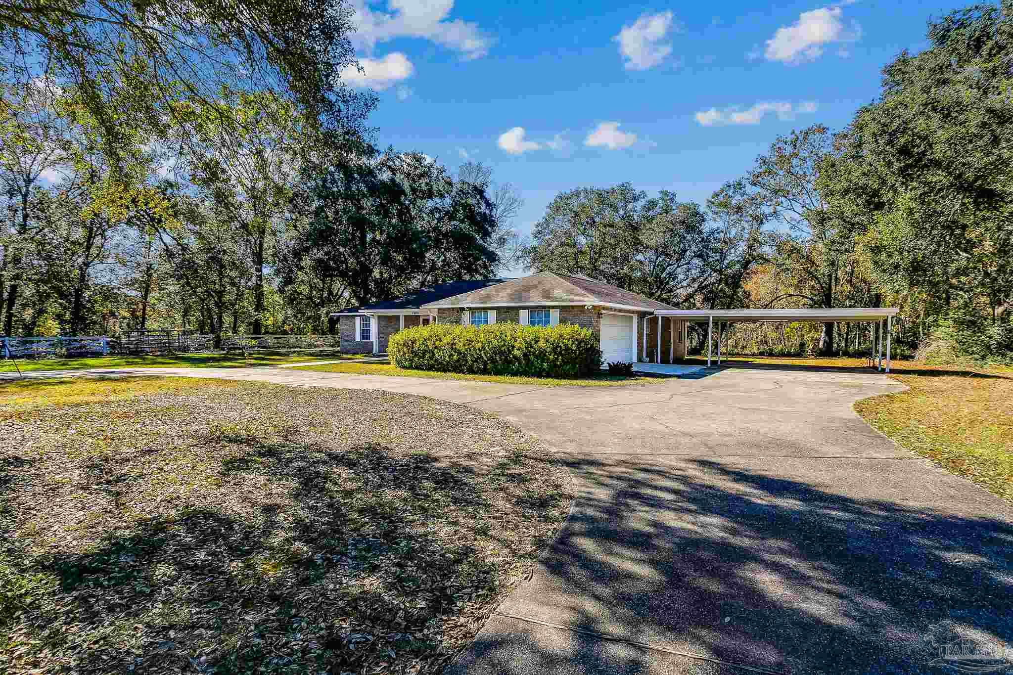 7995 Chellie Road Pensacola, FL 32526 - Photo 5 of 39 Gallery Image 5