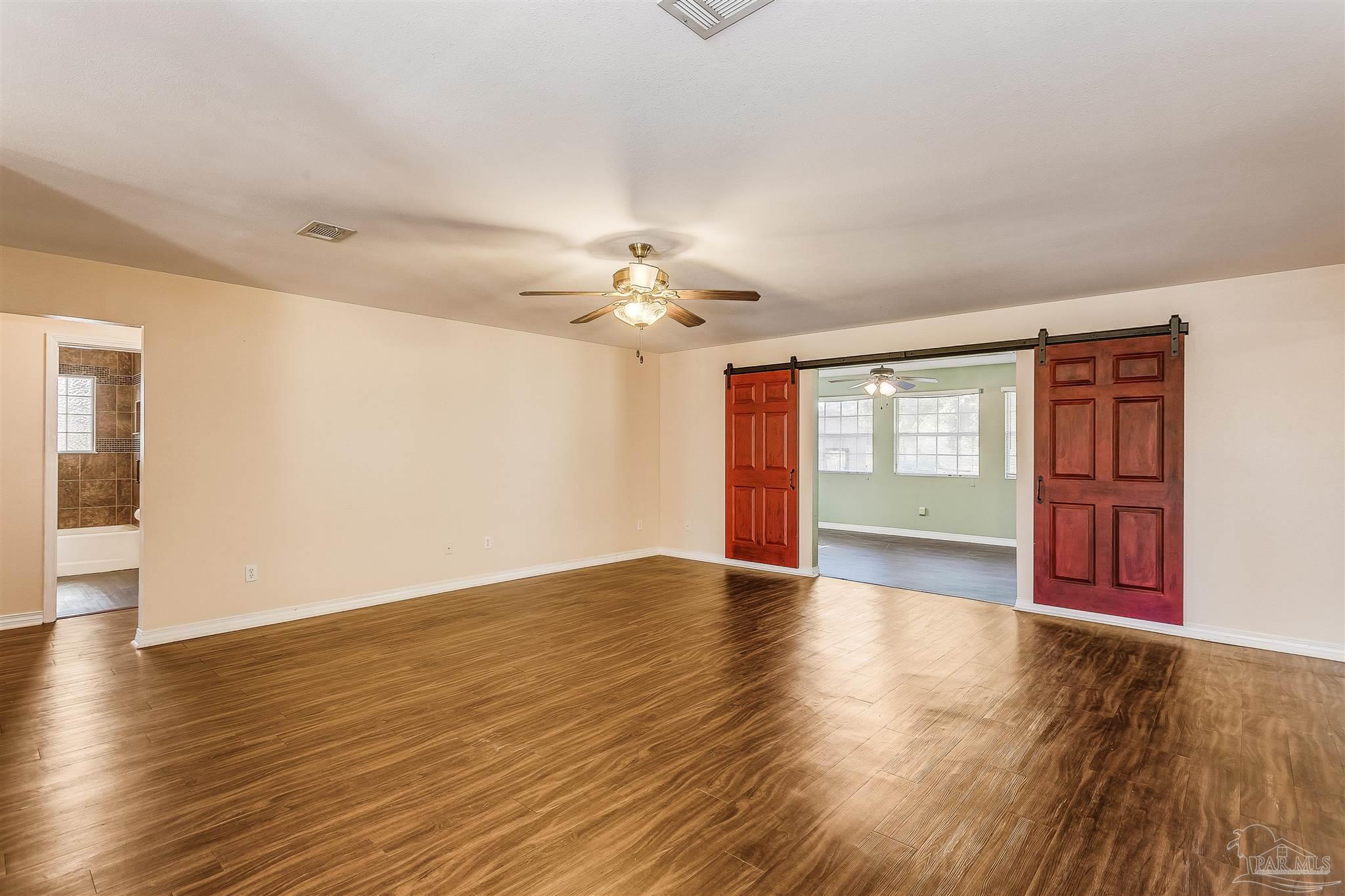 7995 Chellie Road Pensacola, FL 32526 - Photo 8 of 39 Gallery Image 8