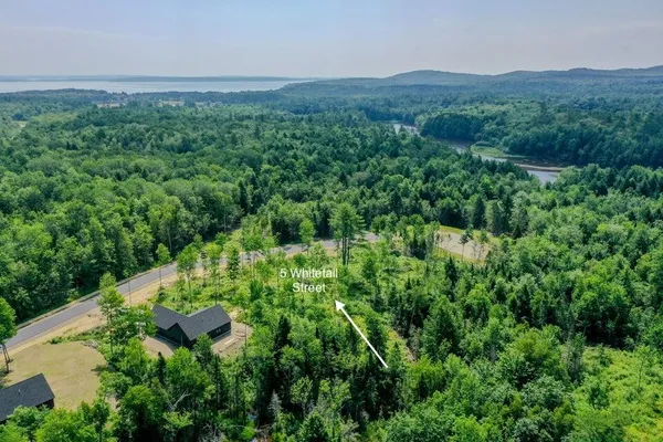 $629,000 | 5 Whitetail Lane, Belfast, ME 04915
