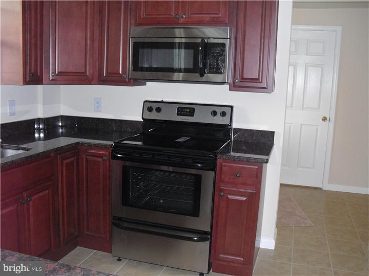 1436 Leedom Road Havertown, PA 19083 - Photo 8 of 18