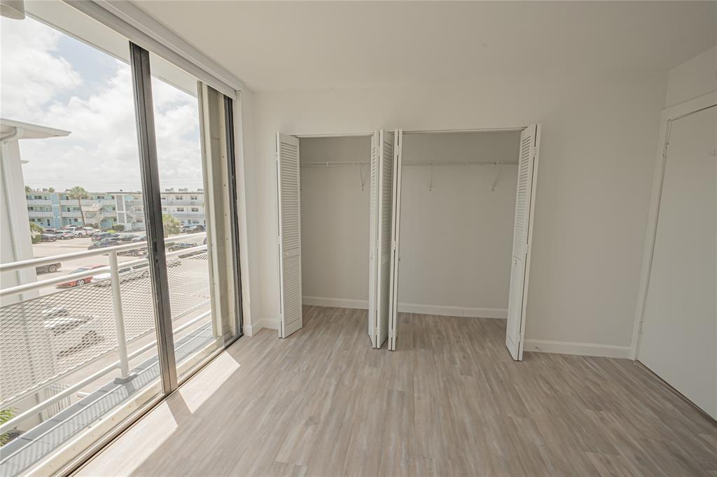 468 Golden Isles Drive, Unit 402 Hallandale Beach, FL 33009 - Photo 32 of 53