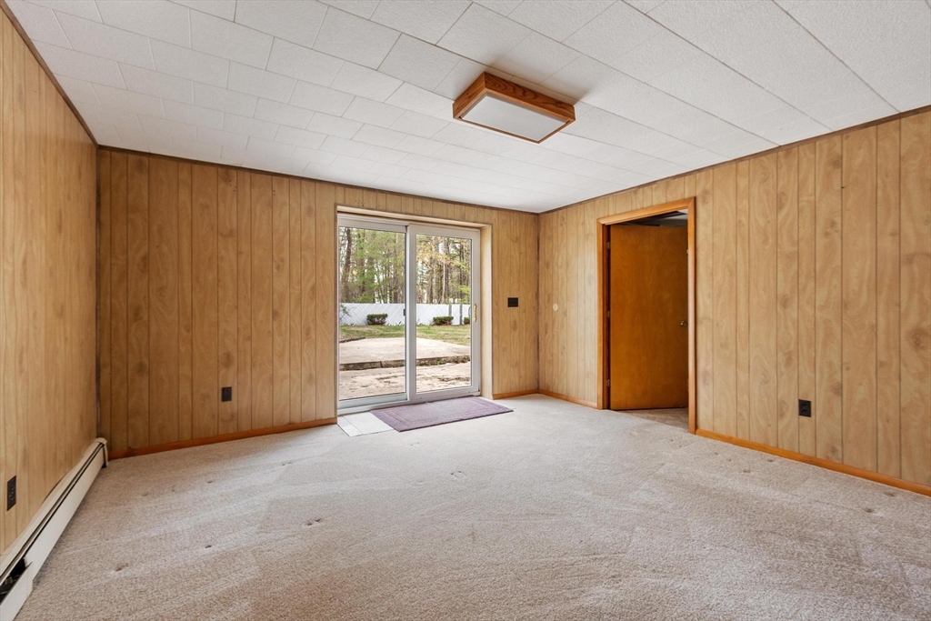 108 Lowell Road Pepperell, MA 01463 - Photo 23 of 34