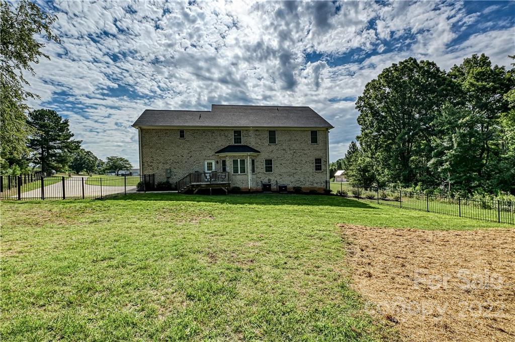 10401 Archer Road Davidson, NC 28036 - Photo 41 of 44 Gallery Image 41