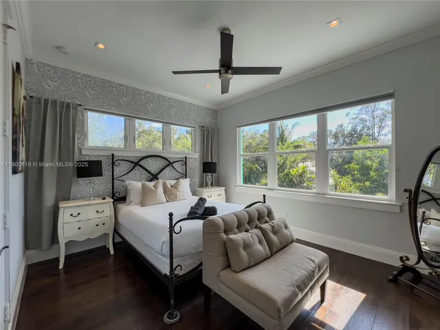 $2,125,000 | 545 Southwest Indianola Street, Stuart, FL 34994