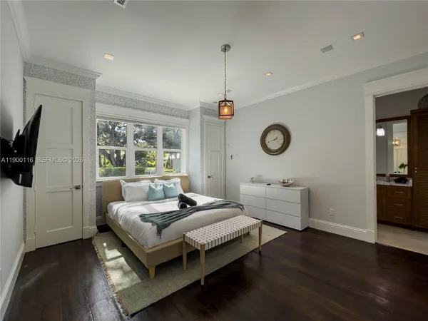 $2,125,000 | 545 Southwest Indianola Street, Stuart, FL 34994