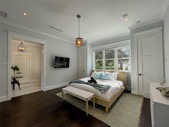 $2,125,000 | 545 Southwest Indianola Street, Stuart, FL 34994