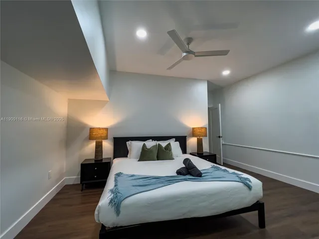 $2,125,000 | 545 Southwest Indianola Street, Stuart, FL 34994