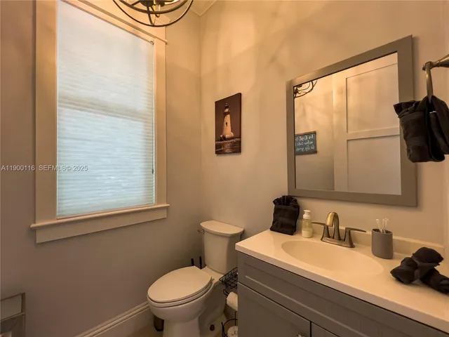 $2,125,000 | 545 Southwest Indianola Street, Stuart, FL 34994