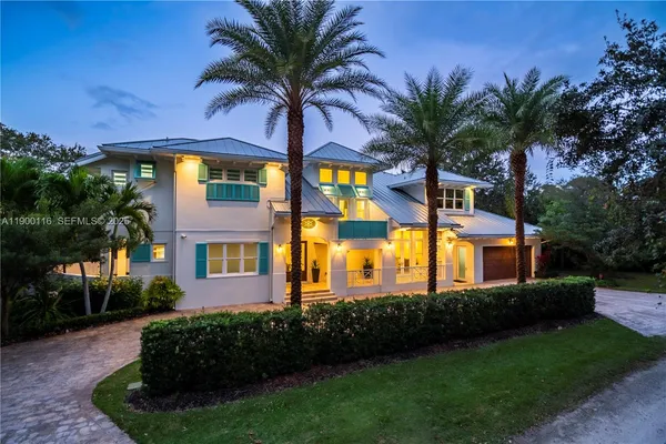 $2,125,000 | 545 Southwest Indianola Street, Stuart, FL 34994