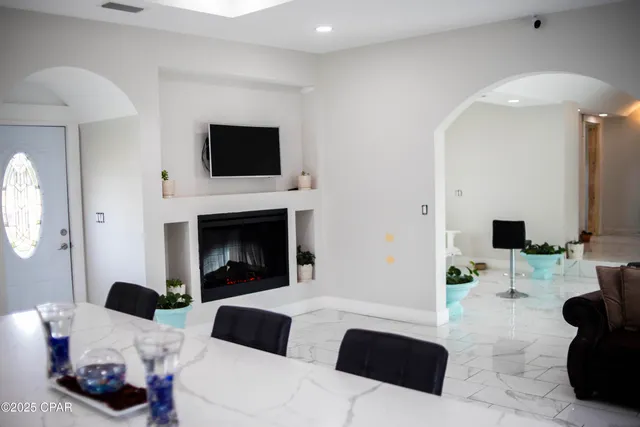 $499,900 | 20235 Bain Road, Fountain, FL 32438