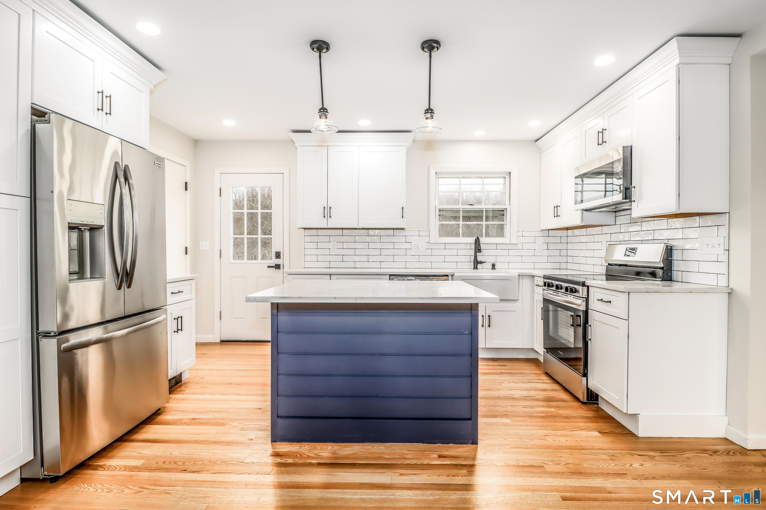 408 Hut Hill Road Bridgewater, CT 06752 - Photo 6 of 33