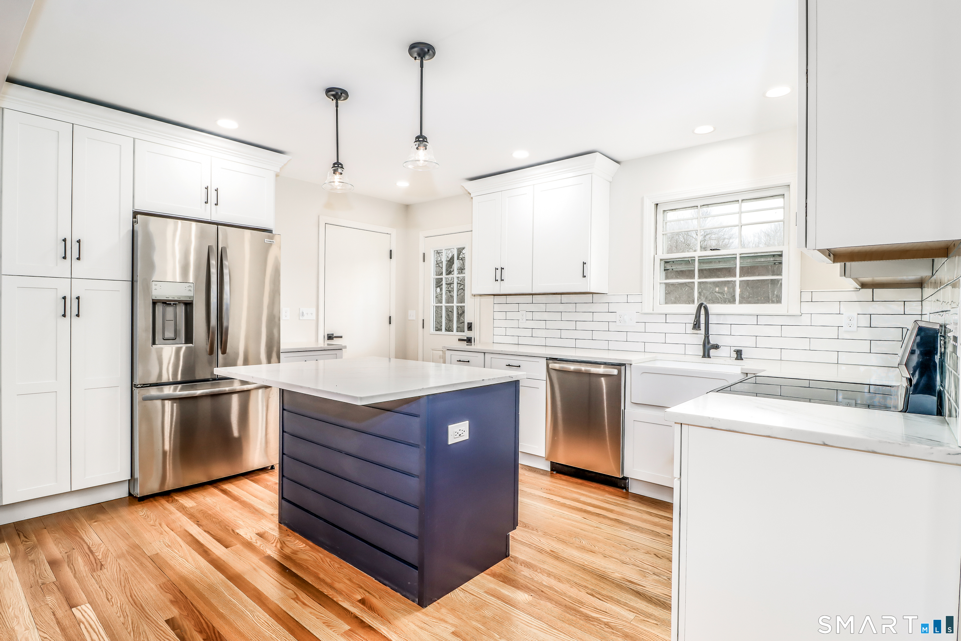 408 Hut Hill Road Bridgewater, CT 06752 - Photo 7 of 33