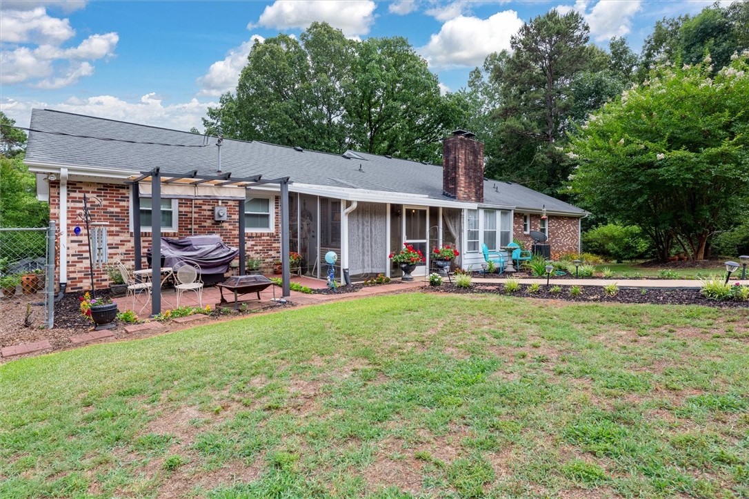 1131 Cartee Road Anderson, SC 29625 - Photo 6 of 45