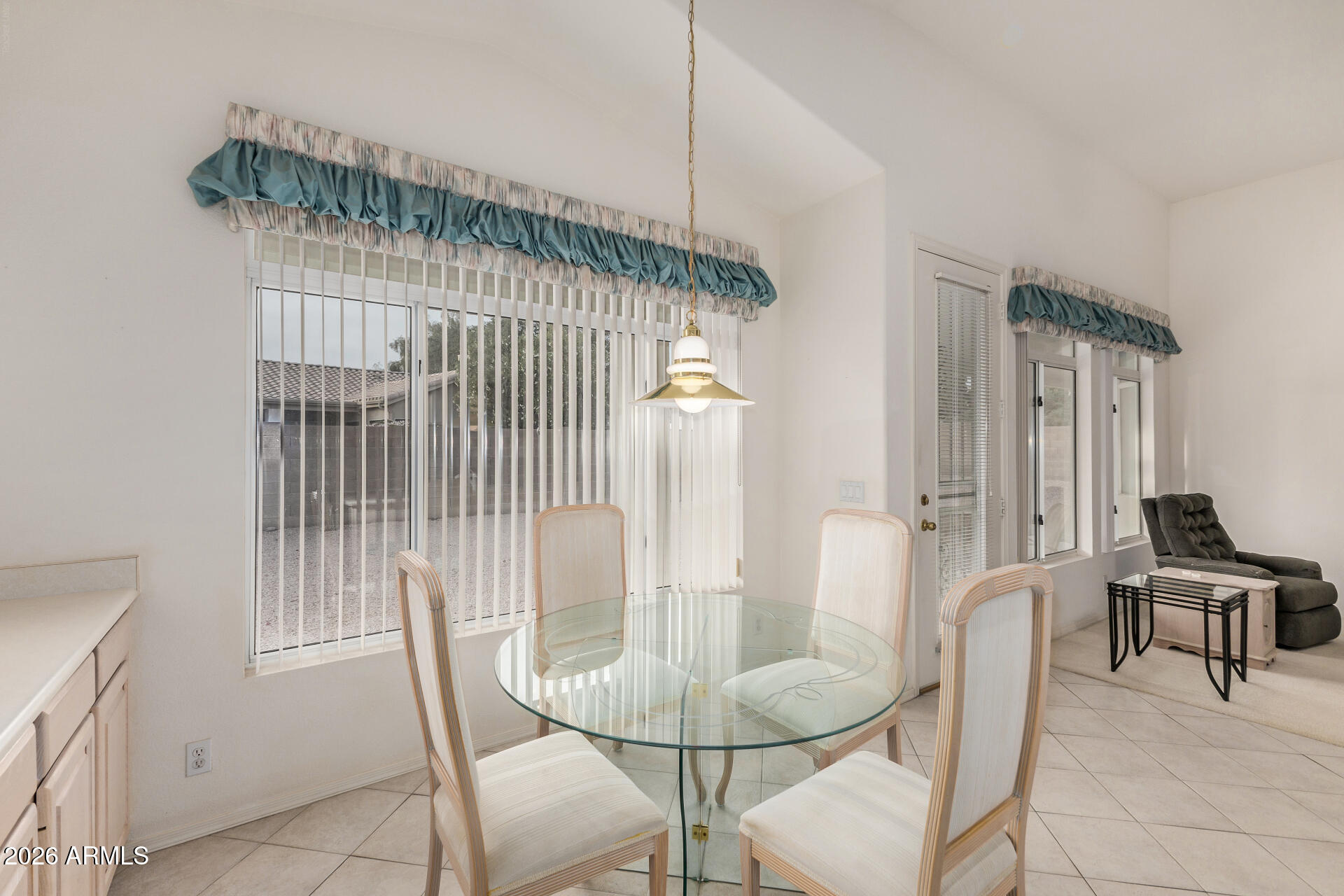 6558 East Roland Street Mesa, AZ 85215 - Photo 14 of 38 Eat in Kitchen