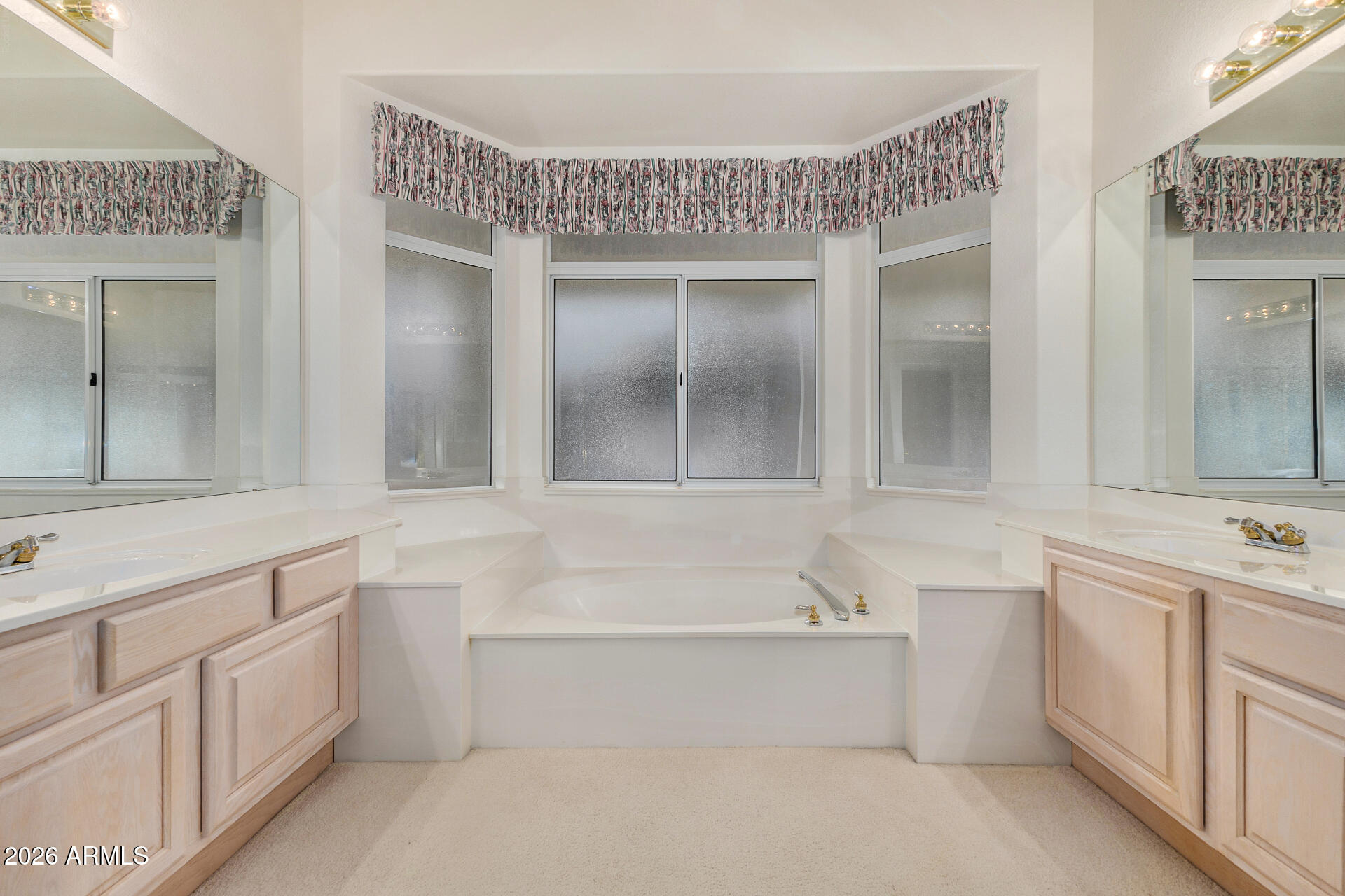 6558 East Roland Street Mesa, AZ 85215 - Photo 23 of 38 Primary Bathroom