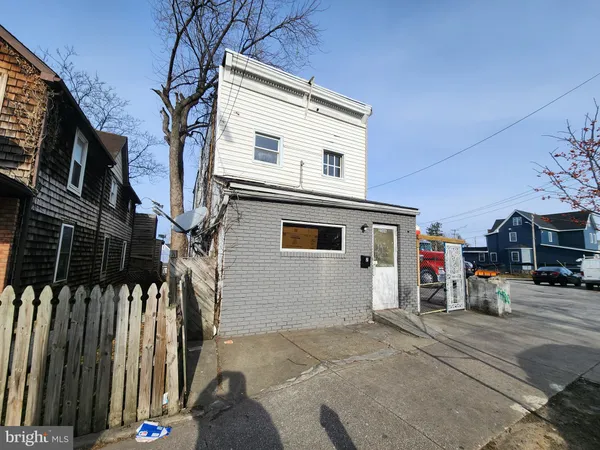 $159,000 | 2506 Washington Boulevard, Baltimore, MD 21230