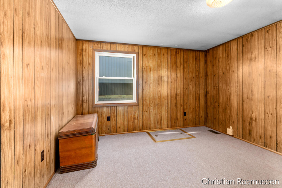 763 Grow Road Northwest Stanton, MI 48888 - Photo 13 of 25 763-N-Grow_012