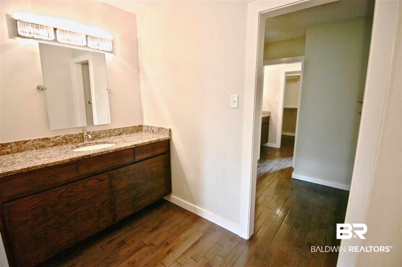 2901 Grant Street, Unit 2703 Mobile, AL 36606 - Photo 32 of 46