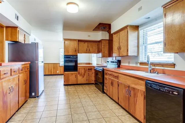 a view of a livingroom with a large window