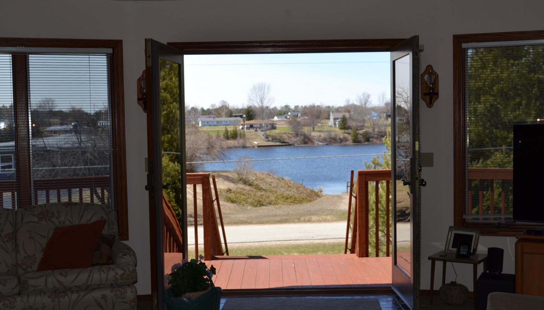 10842 Moonlight Bay Road Cheboygan, MI 49721 - Photo 5 of 20 Gallery Image 5