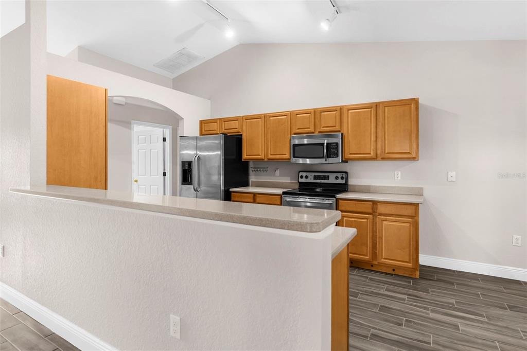 13045 Innsbruck Road Weeki Wachee, FL 34614 - Photo 18 of 34 Gallery Image 18