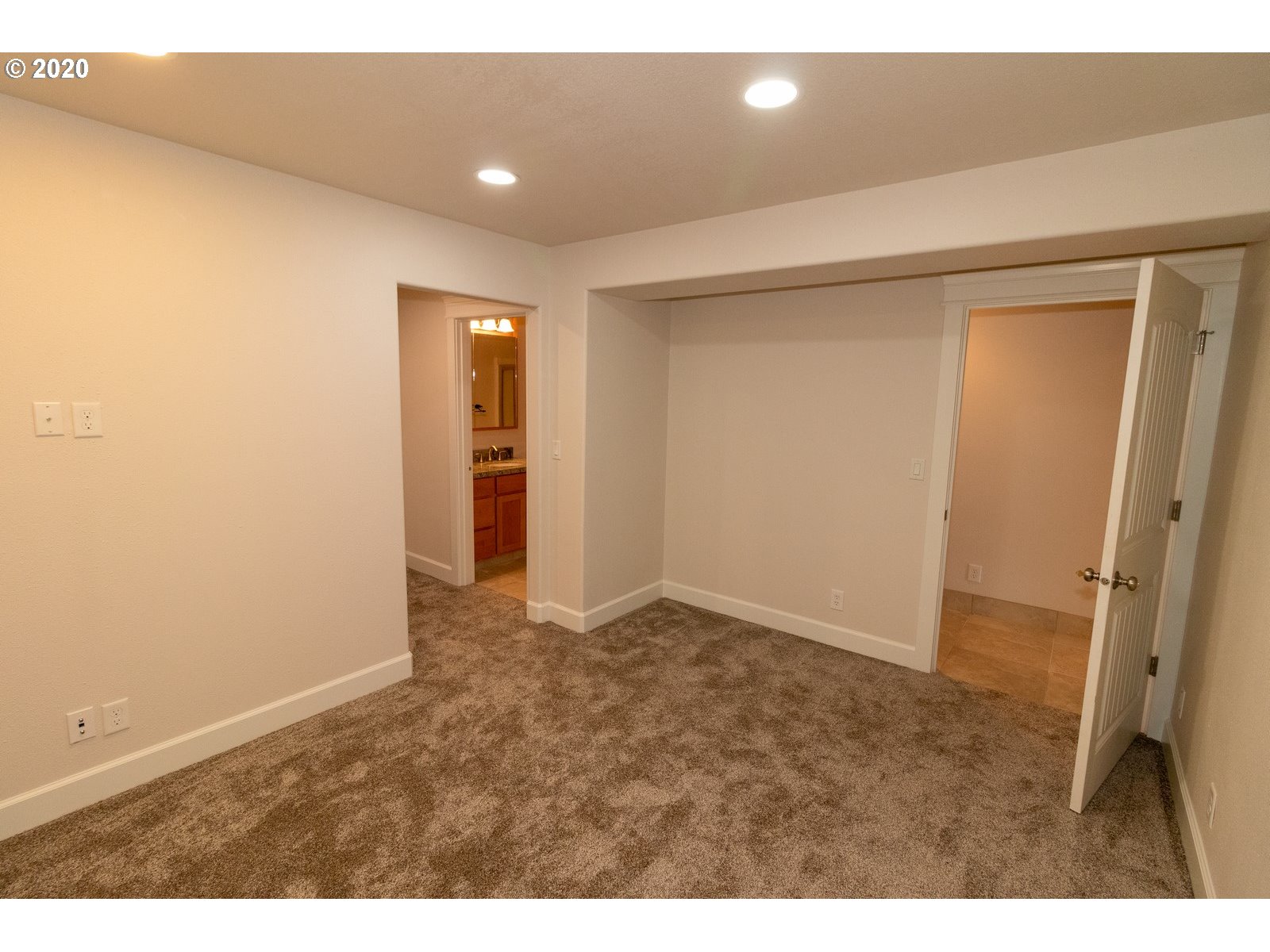 90 Sailors Ravine Court Florence, OR 97439 - Photo 21 of 32 Bedroom
