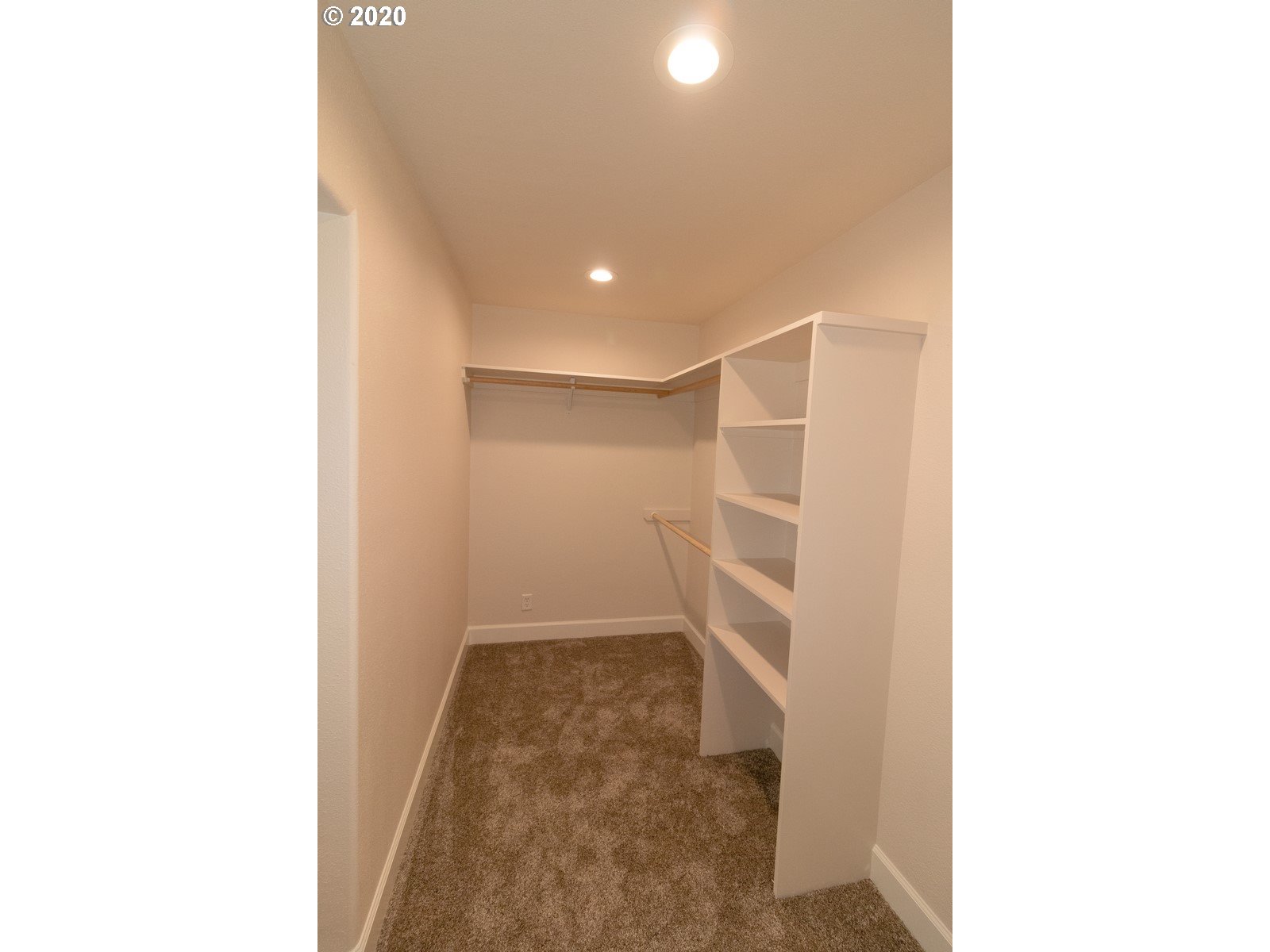 90 Sailors Ravine Court Florence, OR 97439 - Photo 22 of 32 Bedroom