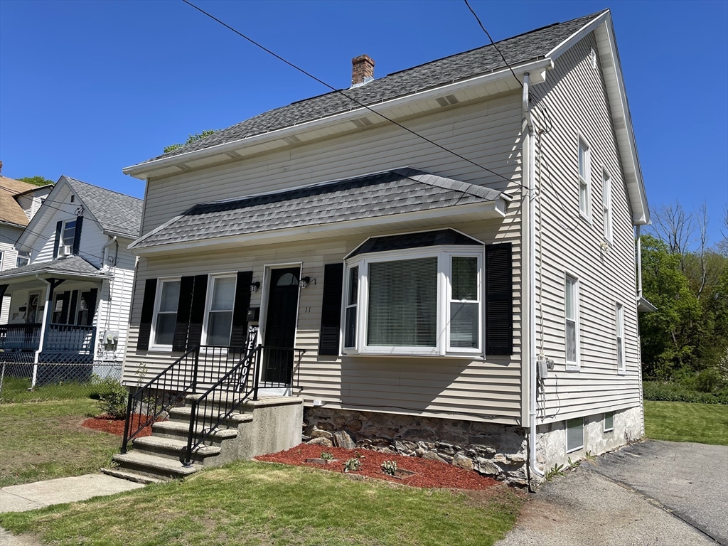 11 Spring Street Webster, MA 01570 - Photo 1 of 40 Gallery Image 1
