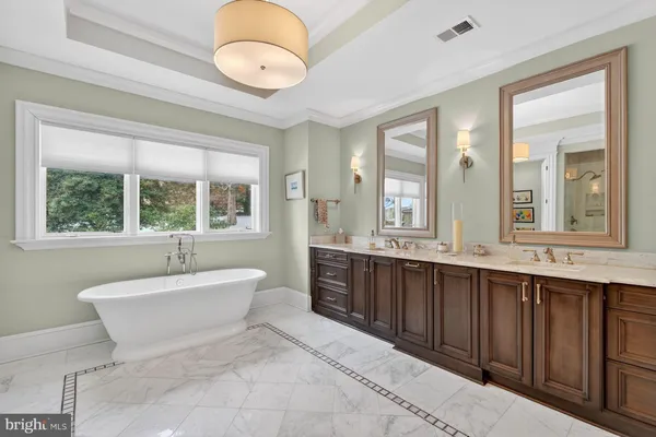 $3,895,000 | 1420 Kurtz Road, McLean, VA 22101