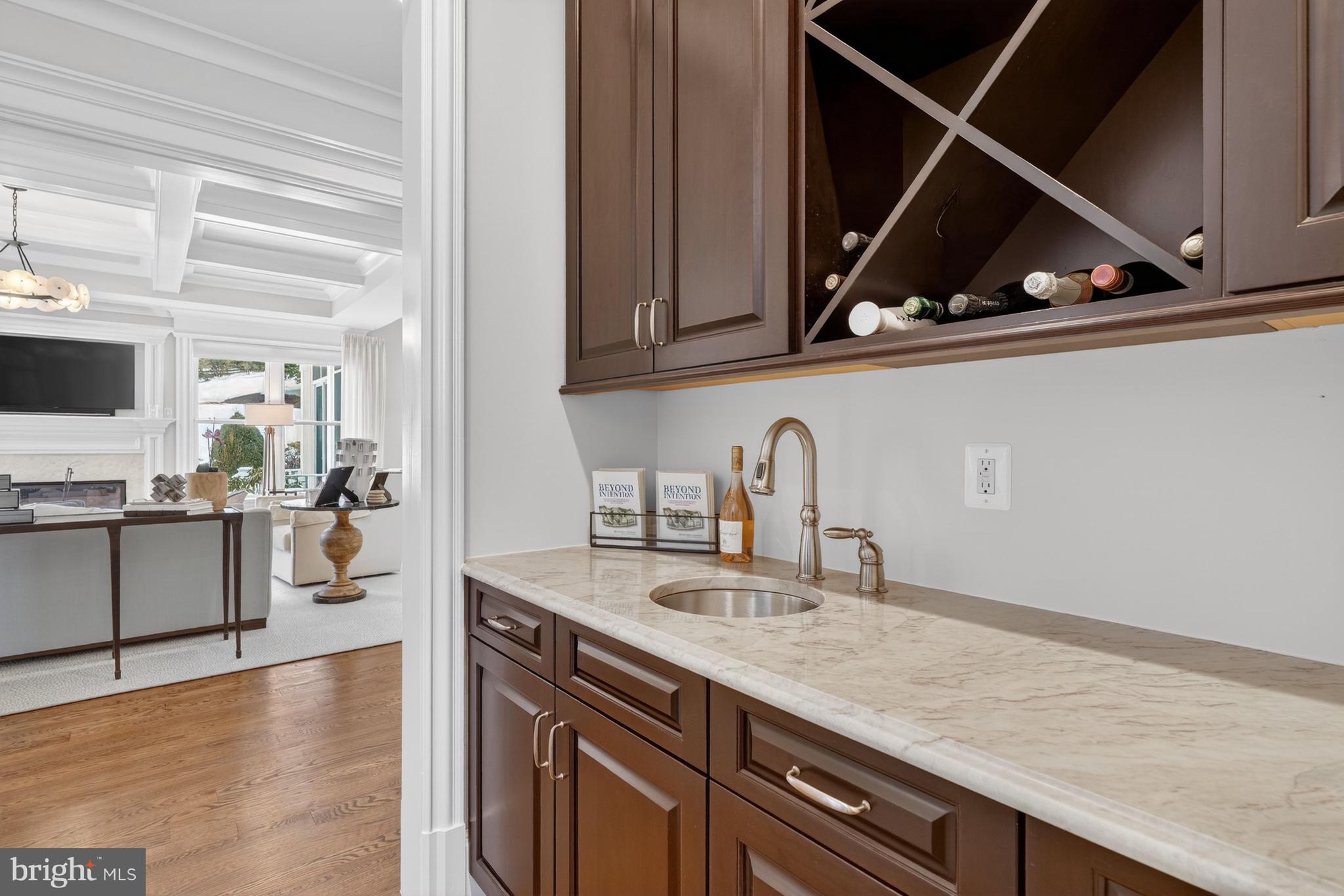 1420 Kurtz Road McLean, VA 22101 - Photo 5 of 36 Butler's Pantry