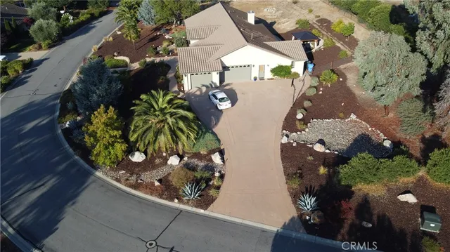 $1,295,000 | 170 Nutwood Circle, Paso Robles, CA 93446