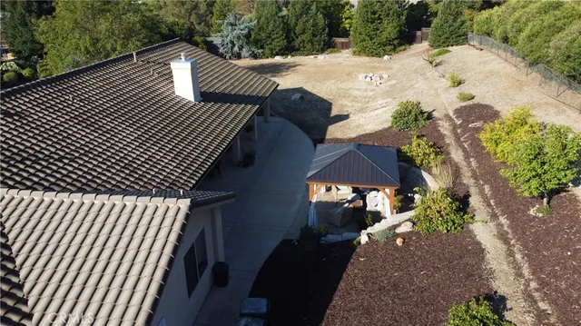 $1,295,000 | 170 Nutwood Circle, Paso Robles, CA 93446