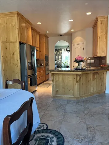 $1,295,000 | 170 Nutwood Circle, Paso Robles, CA 93446