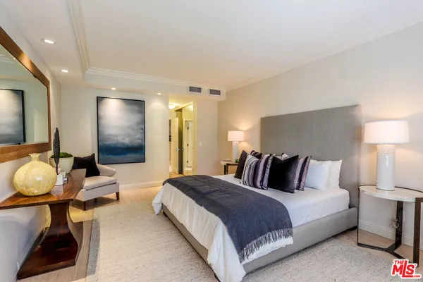 $5,495 | 121 South Palm Drive, Unit 404, Beverly Hills, CA 90212