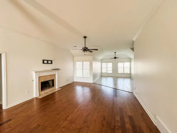 $2,400 | 284 Holly Cove, Collierville, TN 38017