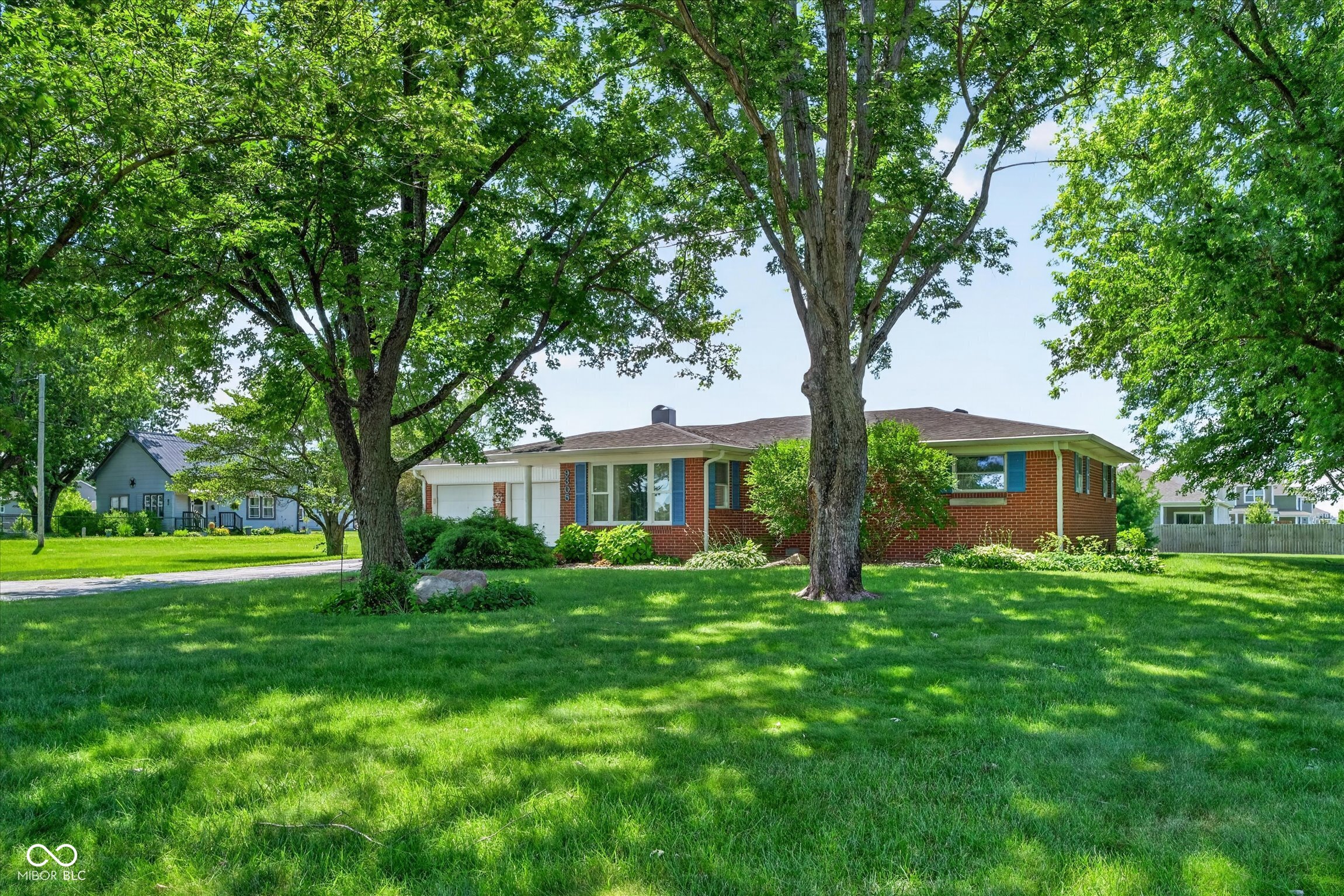 9305 Thompson Road Indianapolis, IN 46239 - Photo 4 of 32
