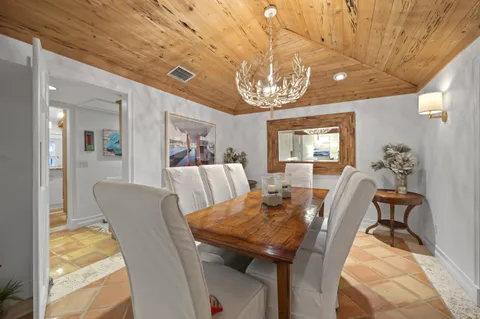 $4,650,000 | 122 Lighthouse Drive, Jupiter Inlet Colony, FL 33469